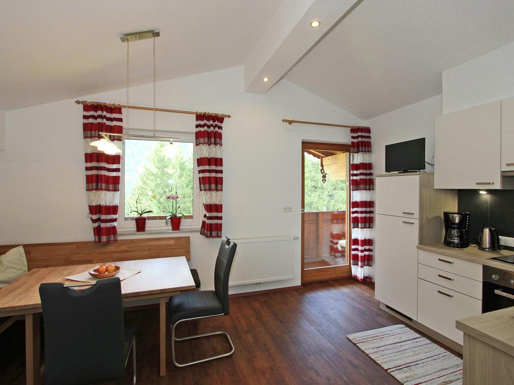 Modern Apartment In F Genberg With Garden Fuegenberg Buitenkant foto